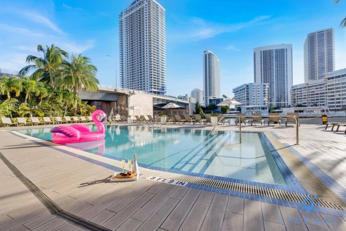 Infinite Views, Amazing Pool, Gym, Near Beach Hallandale Beach Eksteriør billede