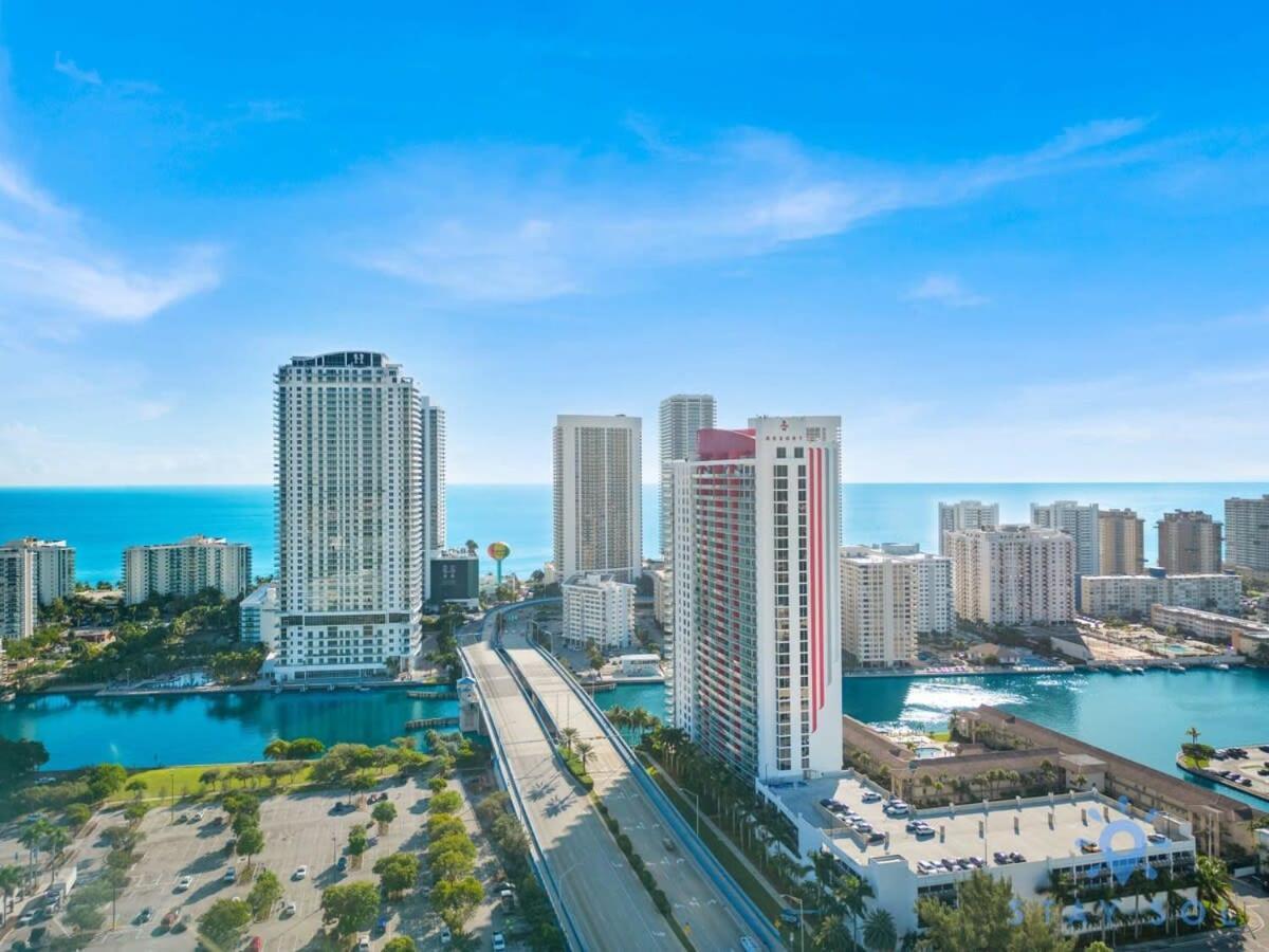 Infinite Views, Amazing Pool, Gym, Near Beach Hallandale Beach Eksteriør billede