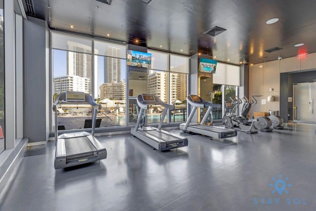 Infinite Views, Amazing Pool, Gym, Near Beach Hallandale Beach Eksteriør billede